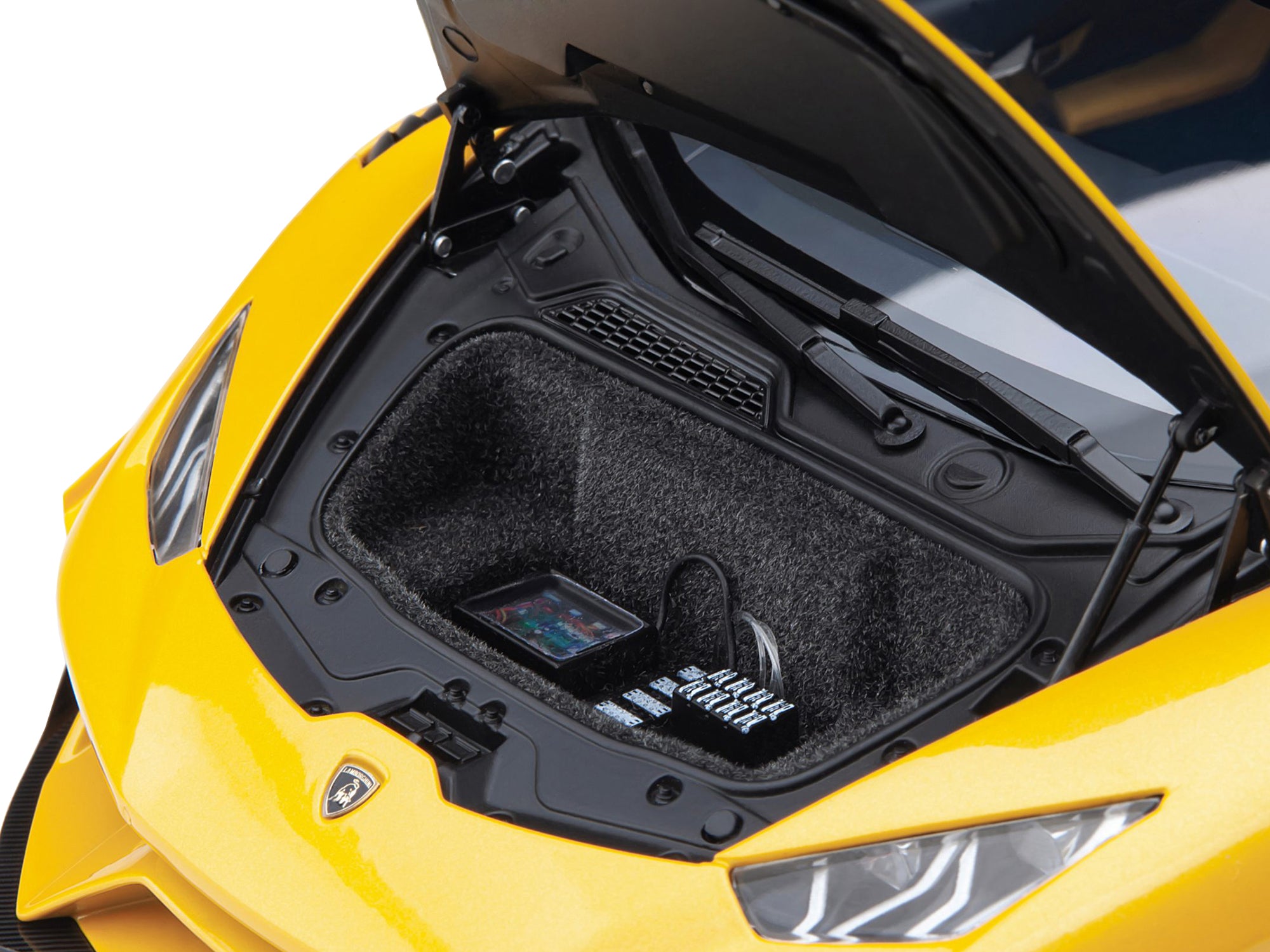 Lamborghini Huracan GT "LB-Silhouette Works" Yellow Metallic with Black Top 1/18 Model Car by Autoart - image 3