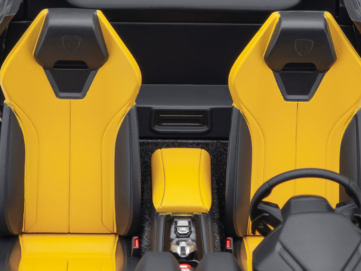 Lamborghini Huracan GT "LB-Silhouette Works" Yellow Metallic with Black Top 1/18 Model Car by Autoart - image 5