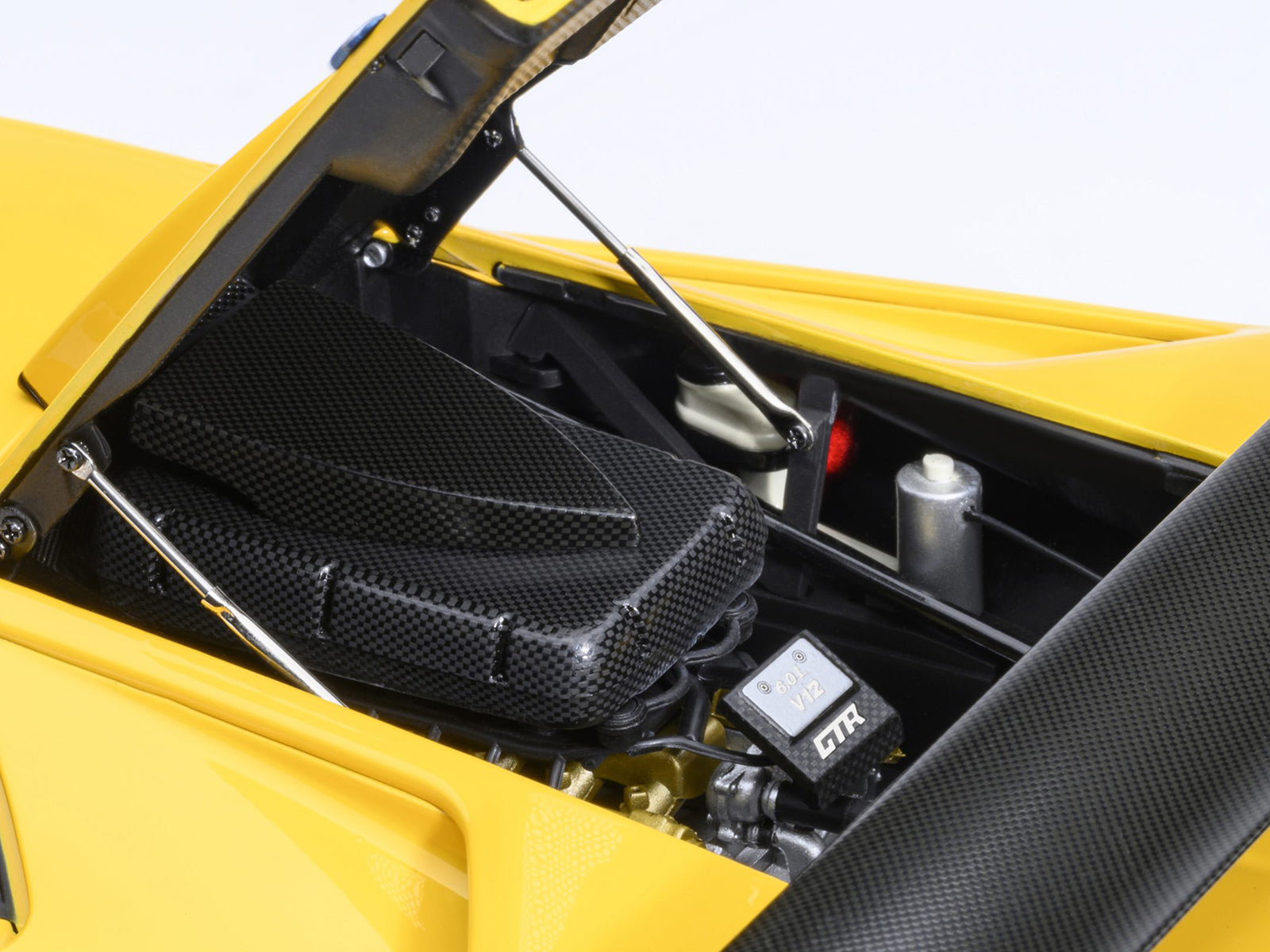 Lamborghini Diablo GTR Superfly Yellow 1/18 Model Car by Autoart - image 5