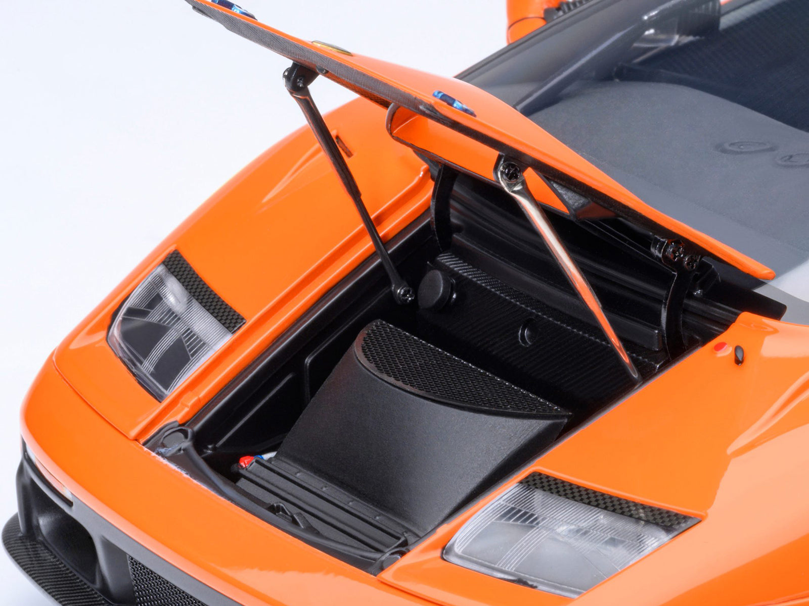 Lamborghini Diablo GTR Arancio Ishtar Orange 1/18 Model Car by Autoart - image 3