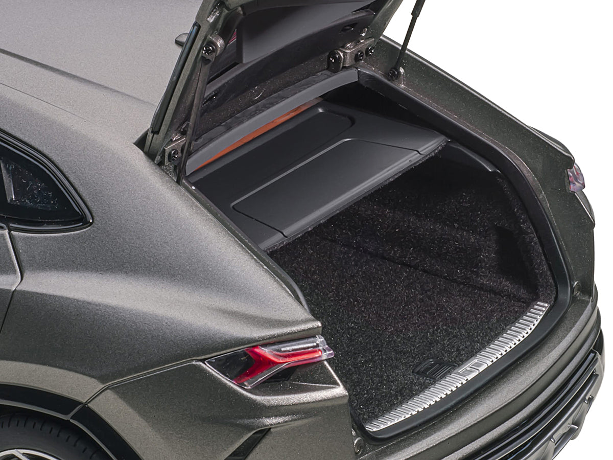 Lamborghini Urus Grigio Lynx Gray Metallic 1/18 Model Car by Autoart - image 4