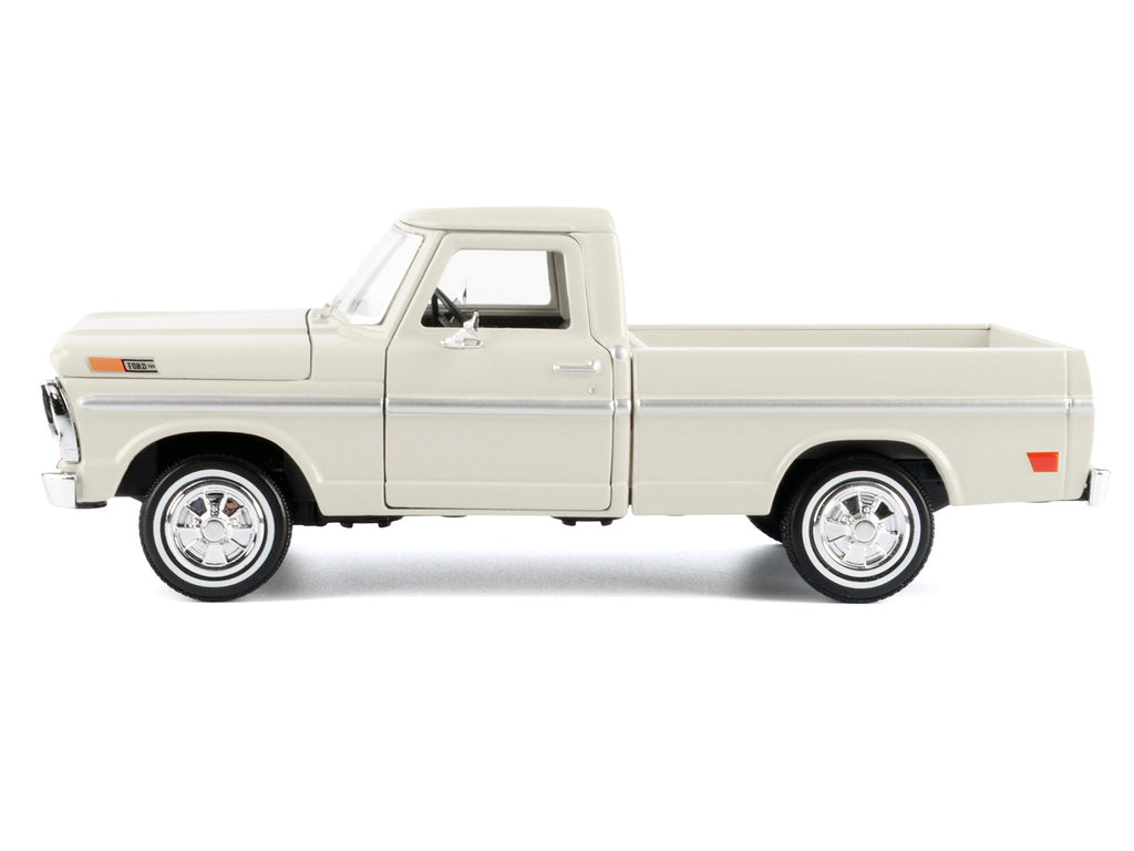 1972 Ford F-100 Pickup Truck Cream "Timeless Legends" Series 1/24 Diecast Model Car by Motormax - image 3
