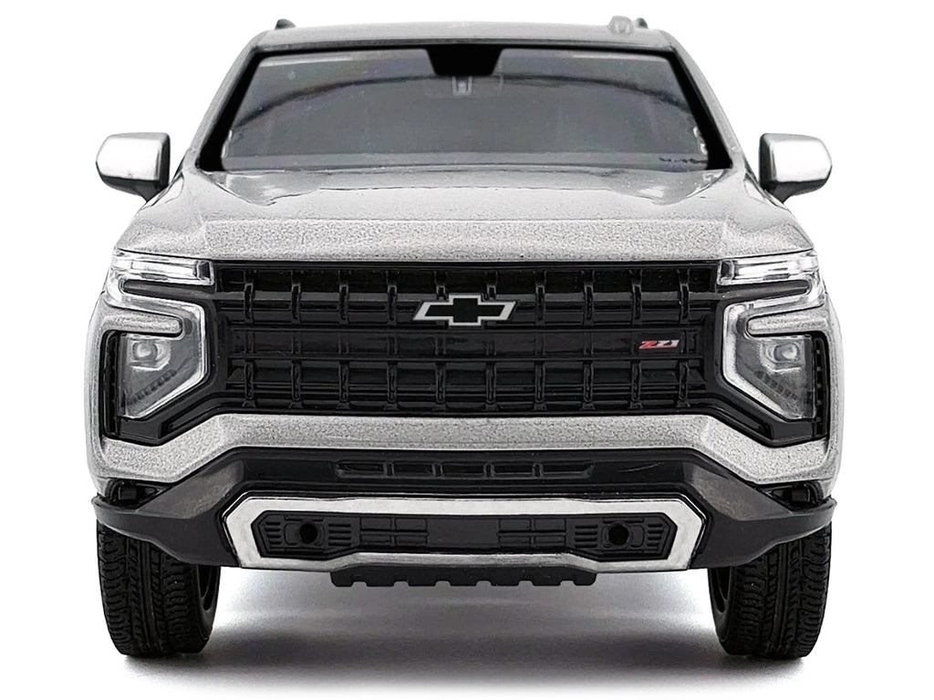 2025 Chevrolet Tahoe Z71 Gray Metallic "Timeless Legends" Series 1/24 Diecast Model Car by Motormax - image 3