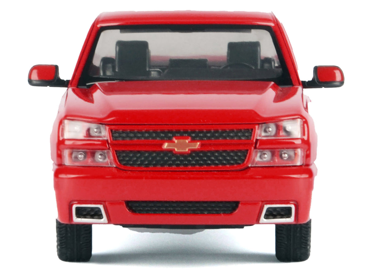2006 Chevrolet Silverado SS Pickup Truck Red "Timeless Legends" Series 1/25 Diecast Model Car by Motormax - image 3