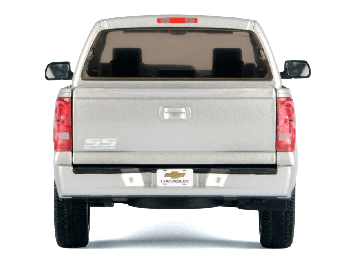2006 Chevrolet Silverado SS Pickup Truck Silver Metallic "Timeless Legends" Series 1/25 Diecast Model Car by Motormax - image 4
