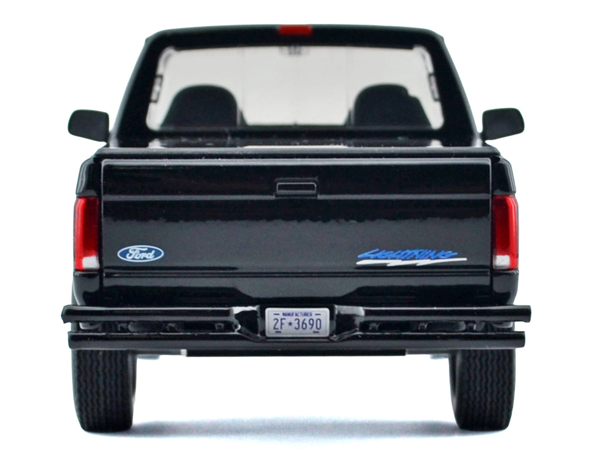 1993 Ford F-150 SVT Lightning Pickup Truck Black "Maxx Design" Series 1/24 Diecast Model Car by Motormax - image 4