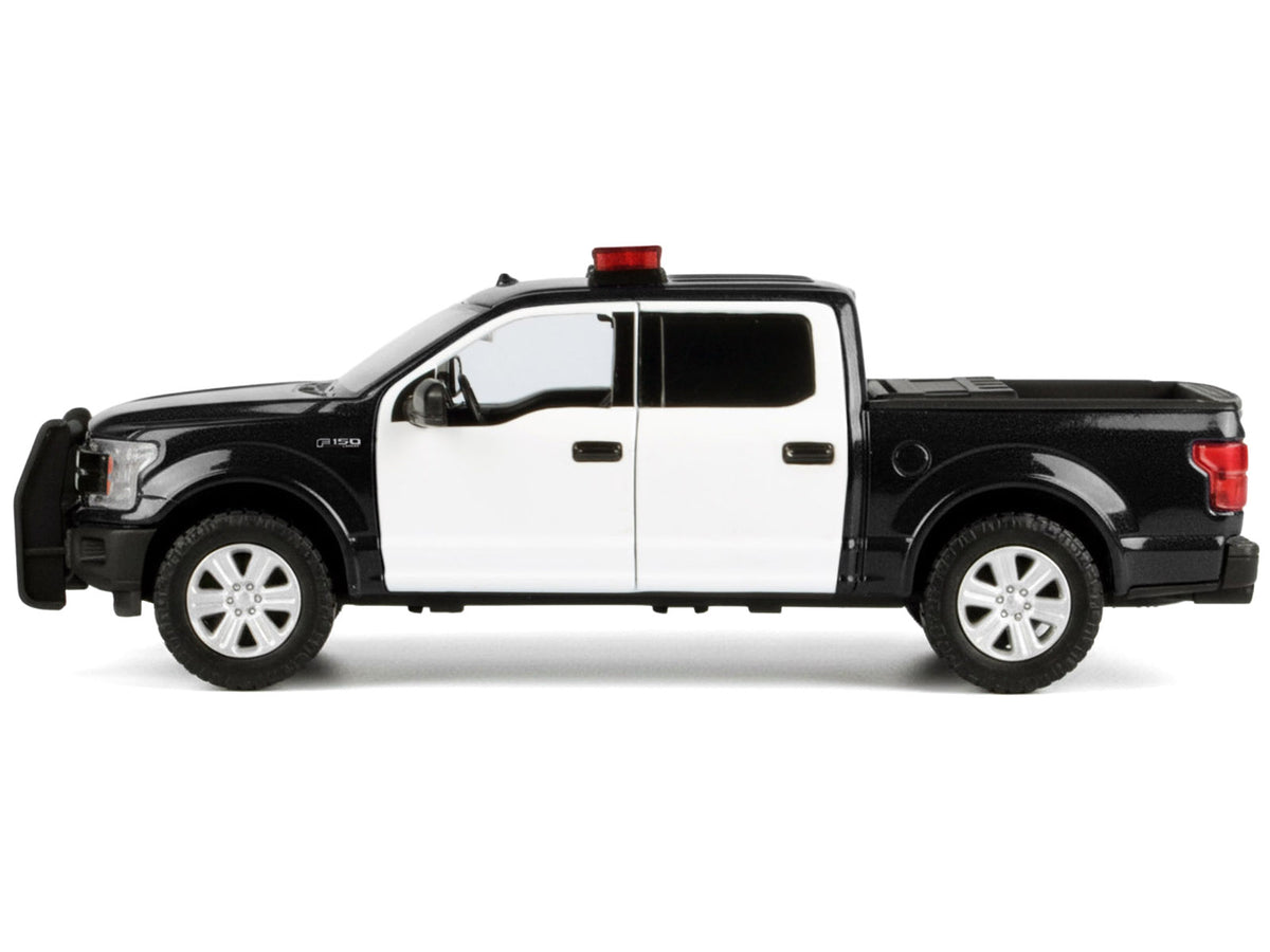 2019 Ford F-150 Lariat Crew Cab Pickup Truck Black and White with Flashing Light Bar and Front and Rear Lights and Sounds 1/27 Diecast Model Car by Motormax - image 3