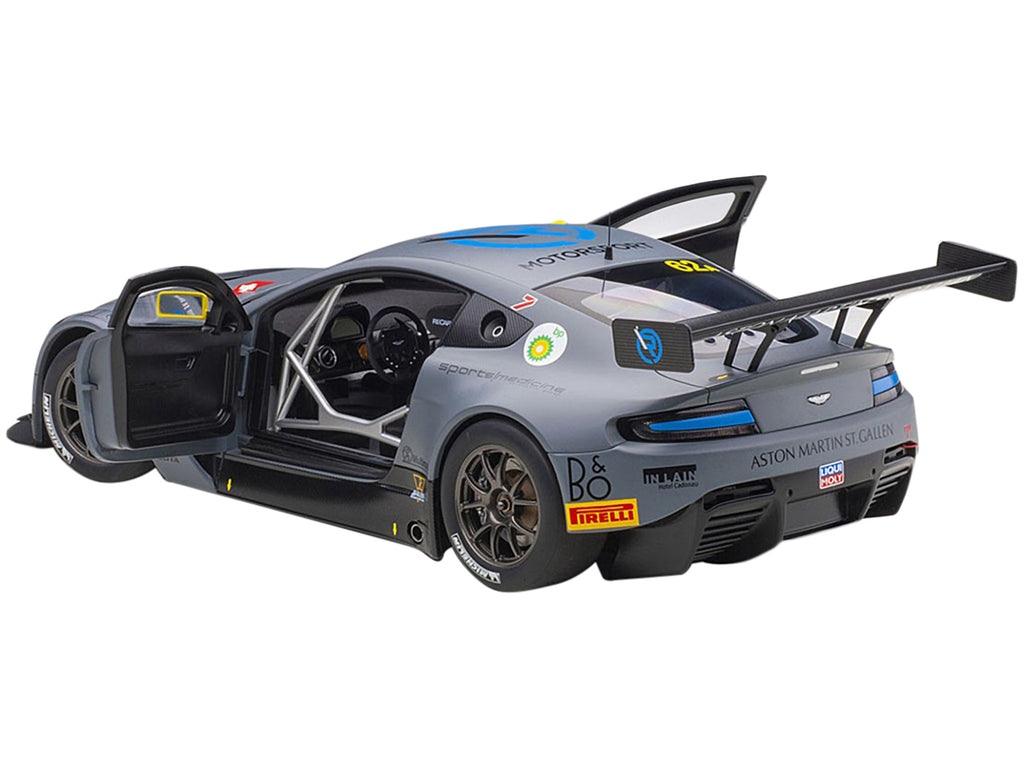 Aston Martin Vantage V12 GT3 #62A J. Dennis - M. Vaxiviere - M. Kirchhoefer Team R-Motorsport Bathurst 12H (2019) 1/18 Model Car by Autoart - image 3