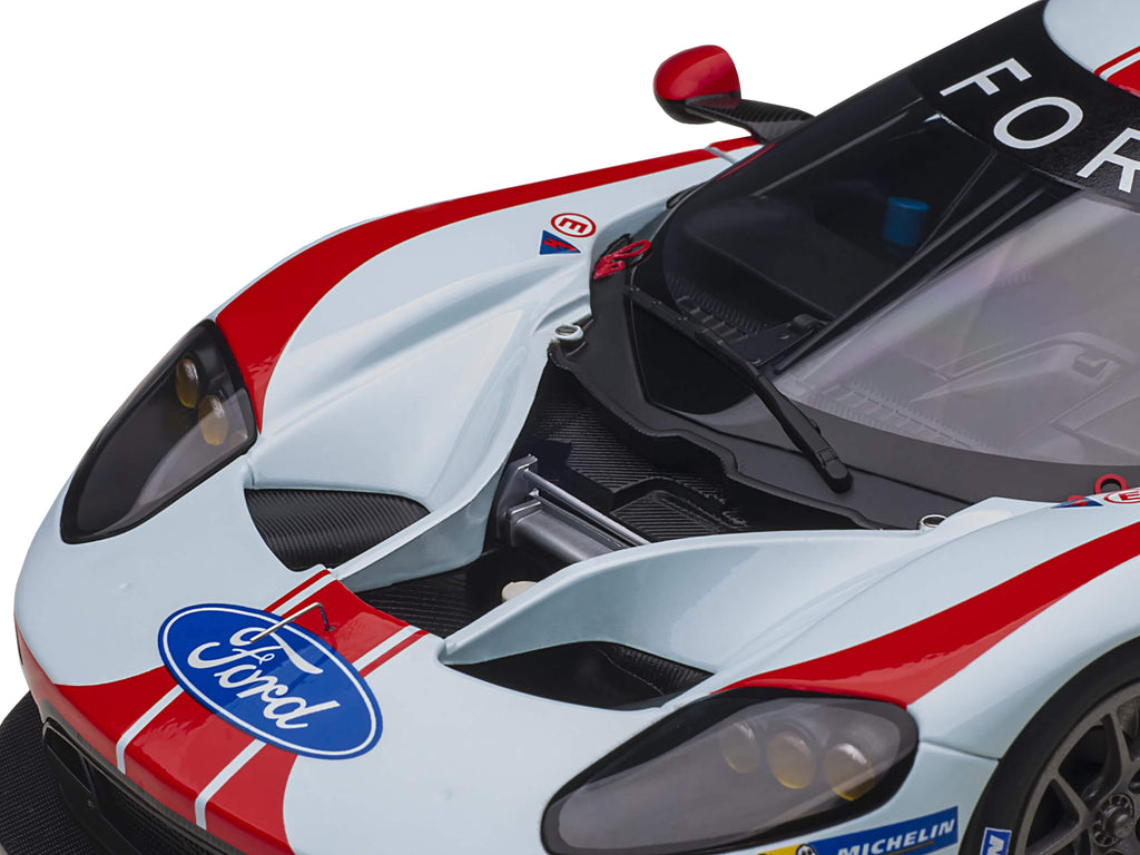 Ford GT #69 Ryan Briscoe - Scott Dixon - Richard Westbrook 24H of Le Mans (2019) 1/18 Model Car by Autoart - image 3