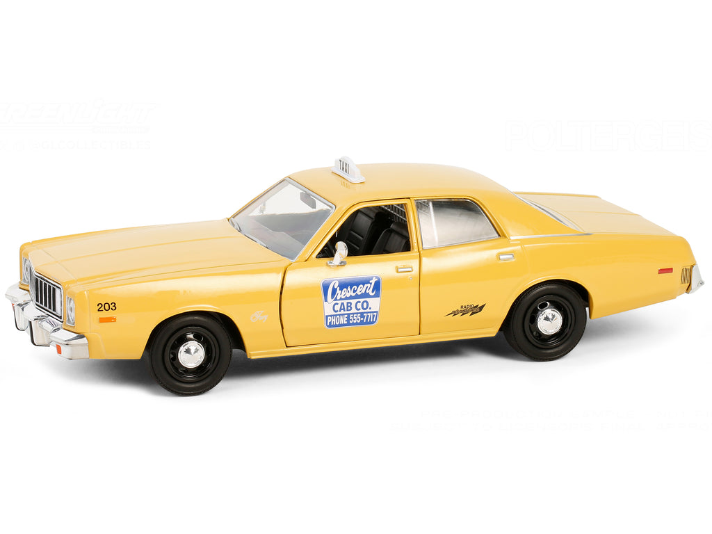 1975 Plymouth Fury Taxi "Crescent Cab Co." Yellow "Poltergeist" (1982) Movie "Hollywood" Series 20 1/24 Diecast Model Car by Greenlight - image 2