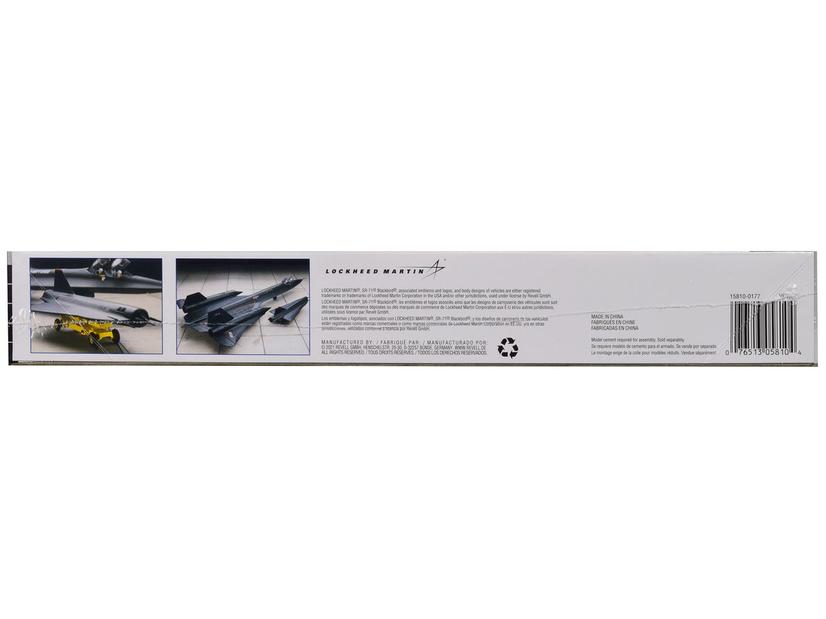 Level 4 Model Kit Lockheed SR-71 Blackbird Reconnaissance Aircraft 1/72 Scale Model by Revell - image 3