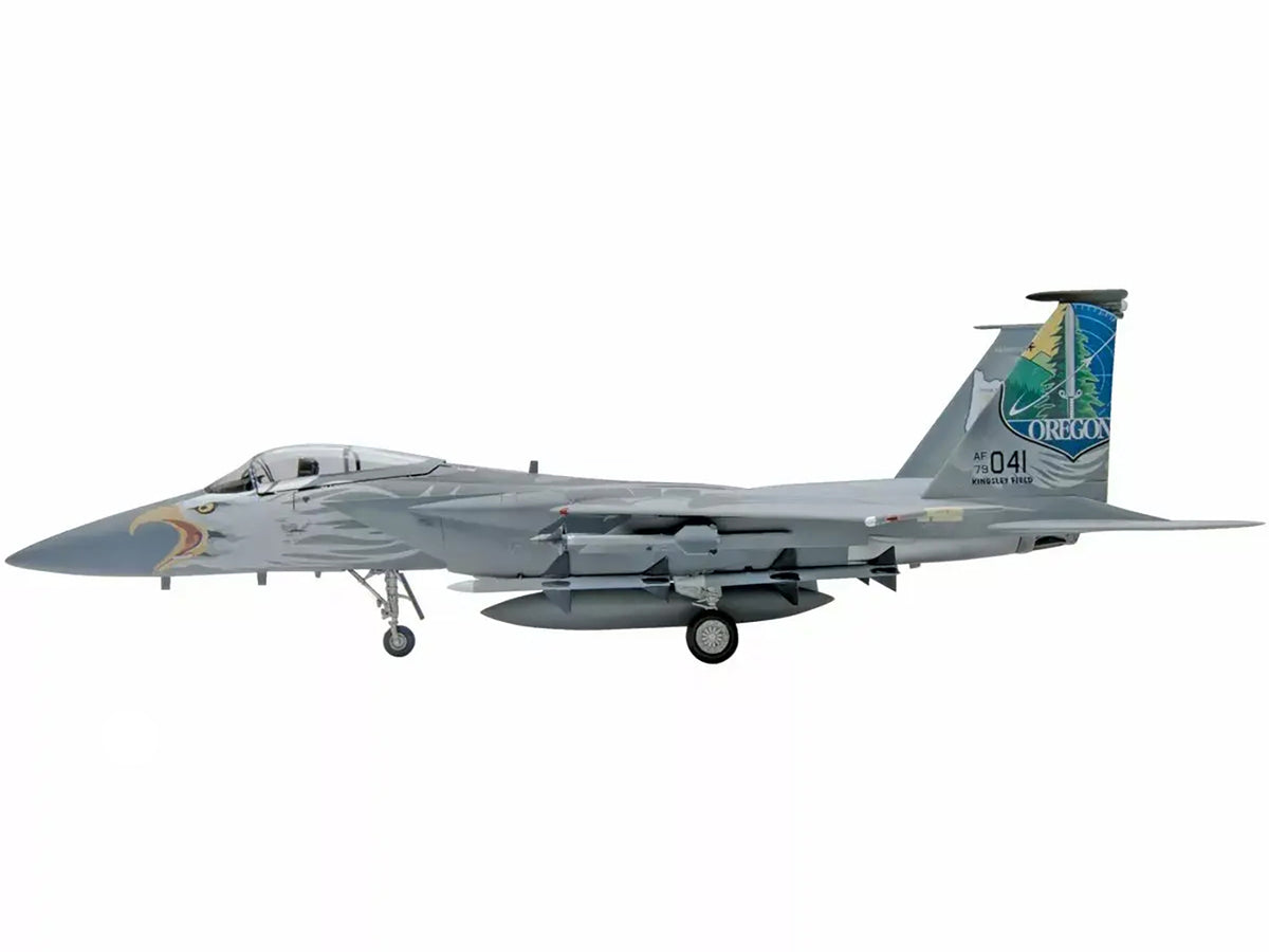 Level 4 Model Kit McDonnell Douglas F-15C Eagle Fighter Aircraft 1/48 Scale Model by Revell - image 2