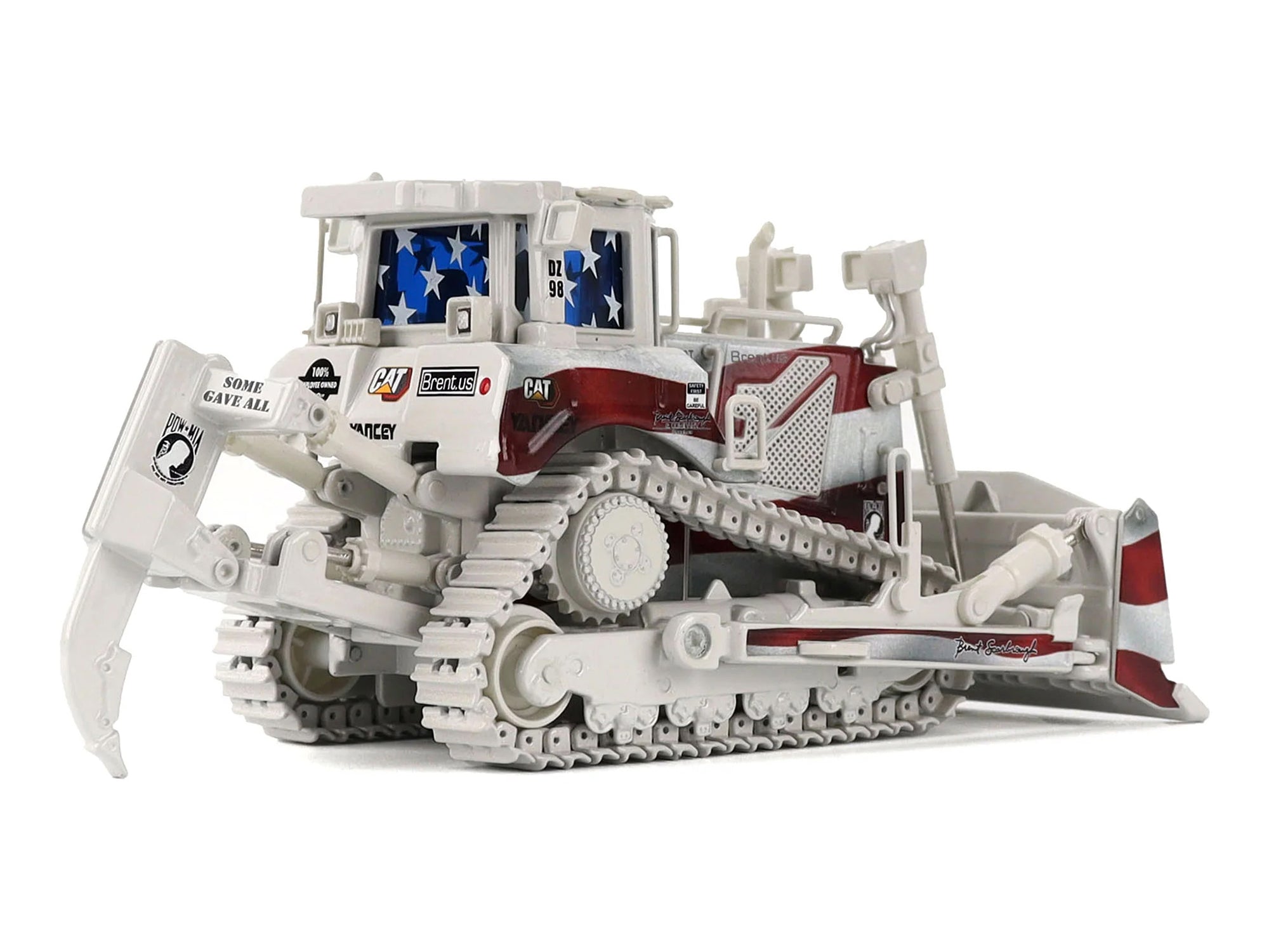 CAT Caterpillar D8T Track Type Tractor with Single Shank Ripper "Brent Scarbrough & Co." Patriotic Livery "High Line" Series 1/50 Diecast Model by Diecast Masters - image 3