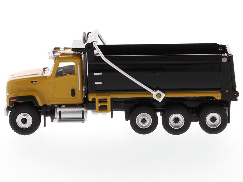 CAT Caterpillar CT681 Dump Truck Yellow and Black "High Line" Series 1/87 (HO) Scale Diecast Model by Diecast Masters - image 2
