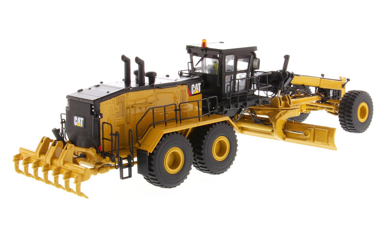 CAT Caterpillar 24 Motor Grader with Operator High Line Series 1/50 Diecast Model by Diecast Masters - image 3