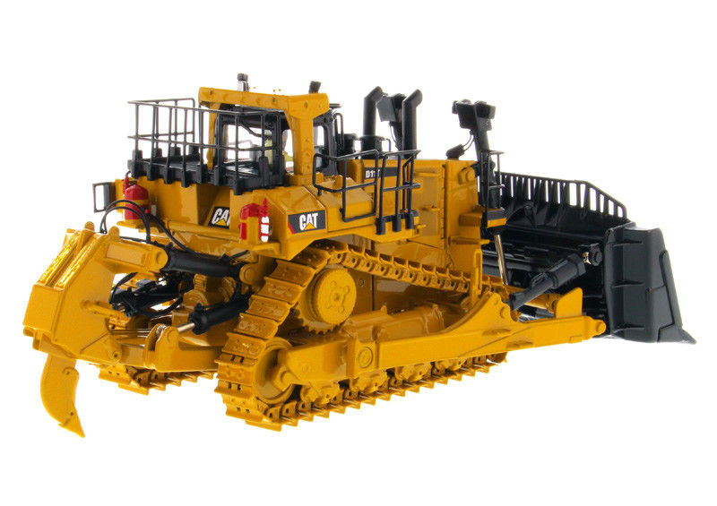 Cat Caterpillar D11T Track Type Tractor Dozer "JEL" Design with Operator "Core Classics" Series 1/50 Diecast Model by Diecast Masters - image 2