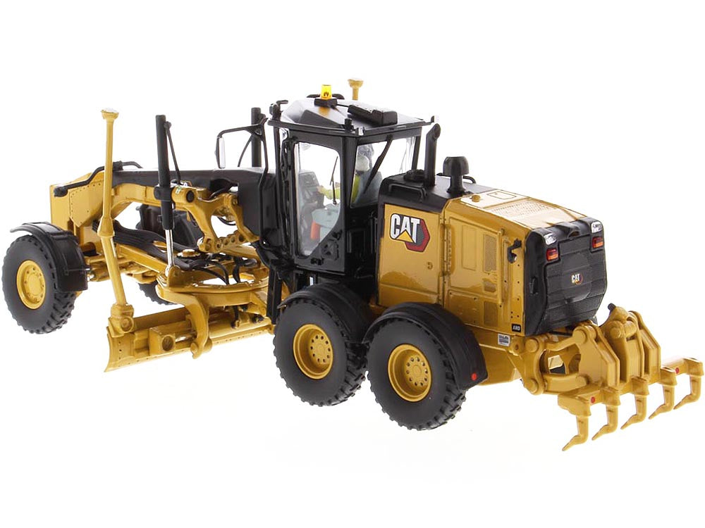CAT Caterpillar 150 Motor Grader with Operator "High Line Series" 1/50 Diecast Model by Diecast Masters - image 4
