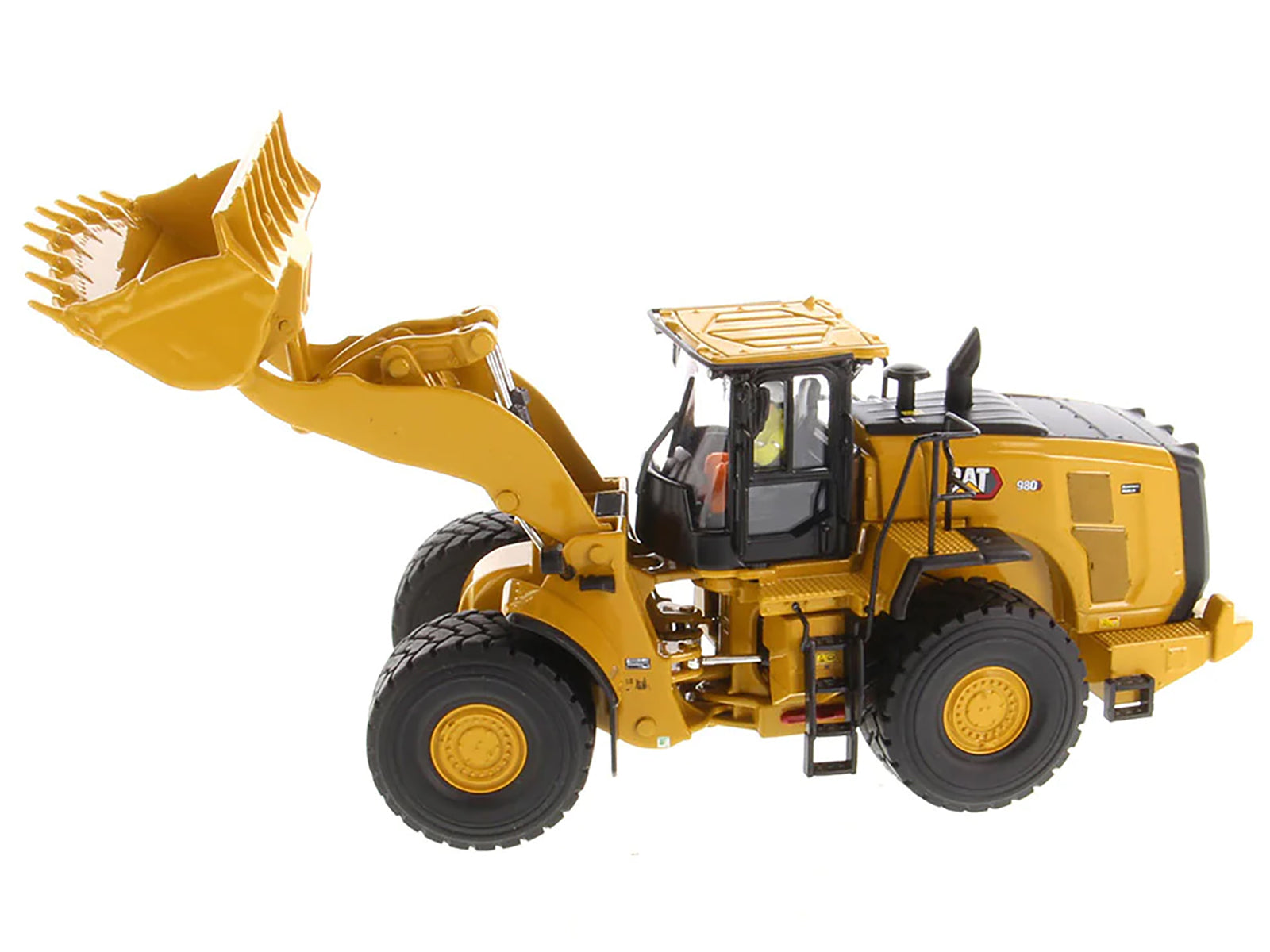 CAT Caterpillar 980 Wheel Loader Yellow with Operator "High Line Series" 1/50 Diecast Model by Diecast Masters - image 3