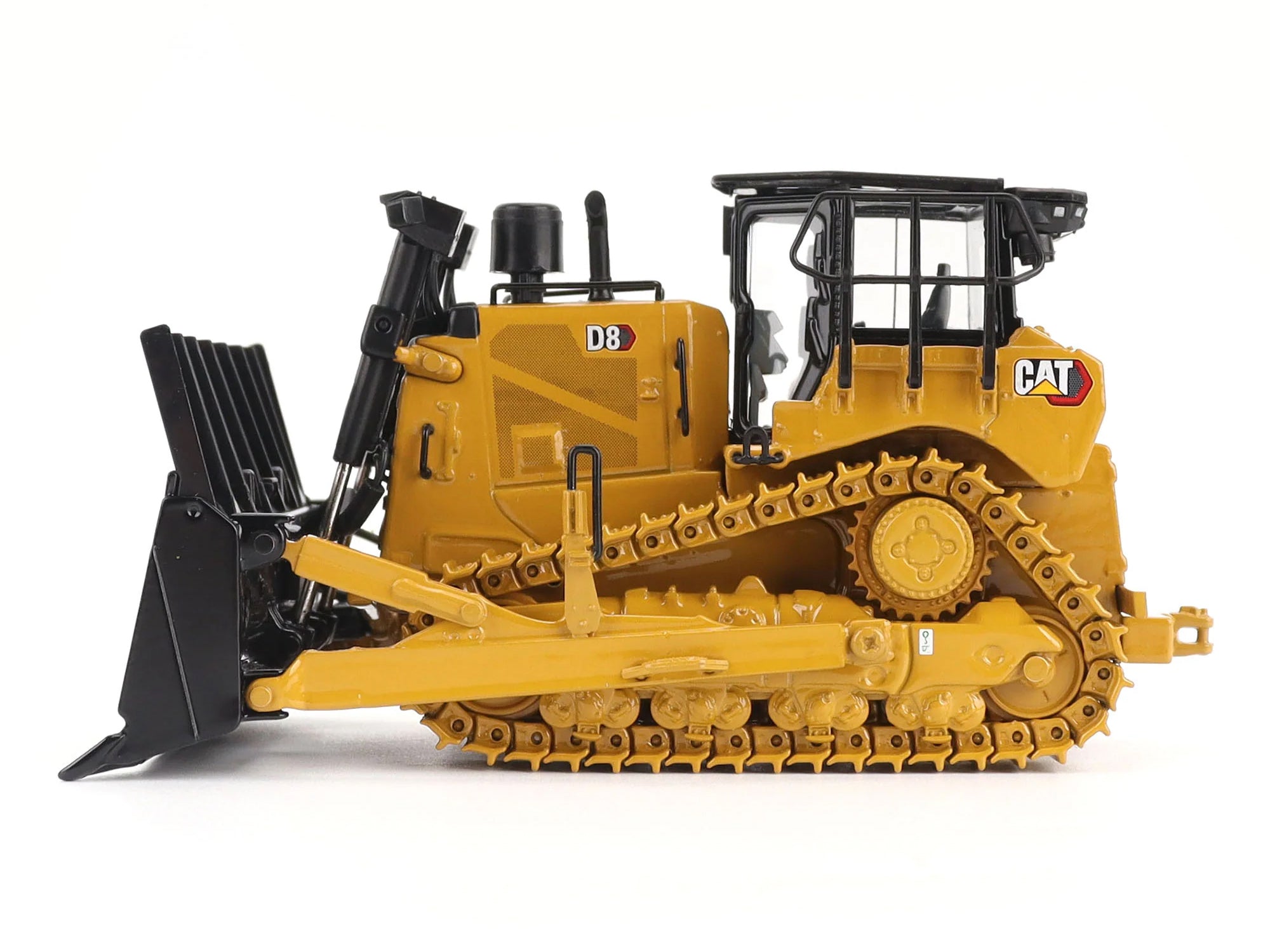 CAT Caterpillar D8 Track-Type Dozer (Waste Handler Configuration) Yellow "High Line" Series 1/50 Diecast Model by Diecast Masters - image 2