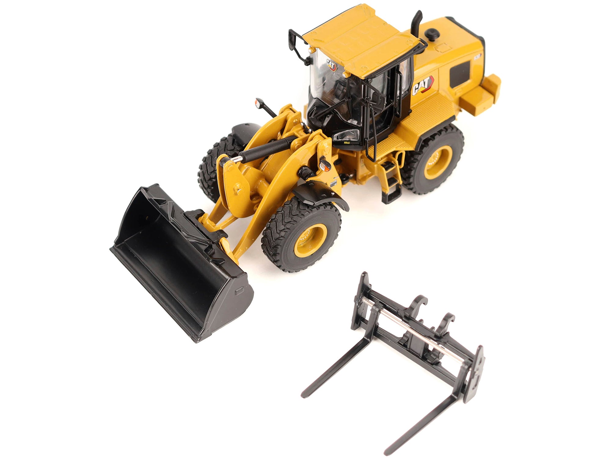 CAT Caterpillar 930 Wheel Loader with Operator Yellow "High Line" Series 1/50 Diecast Model by Diecast Masters - image 4
