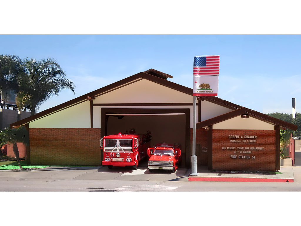 Fire Station 51 LACoFD (Los Angeles County Fire Department) Diorama EZ Assembly Kit "Emergency!" (1972-1977) TV Series 1/87 (HO) Model by Iconic Replicas - image 2