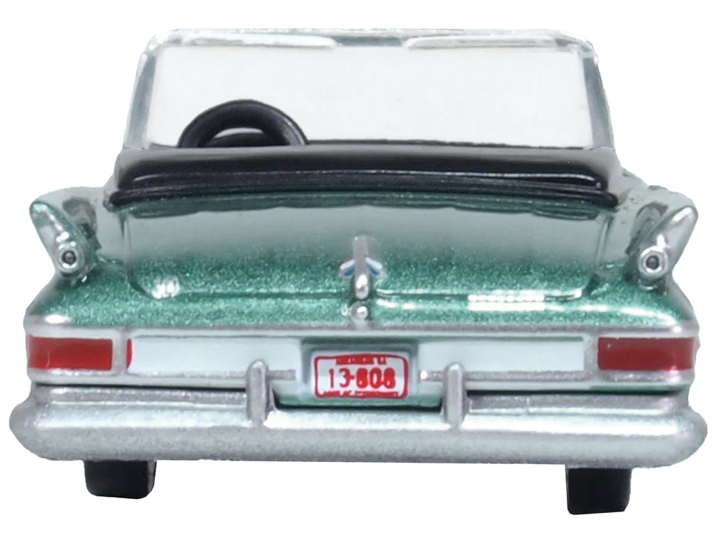 1961 Chrysler 300 Convertible Pinewood Green Metallic 1/87 (HO) Scale Diecast Model Car by Oxford Diecast - image 4