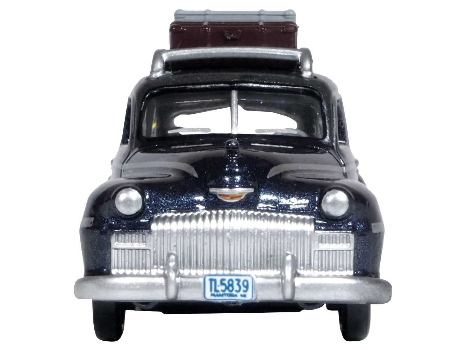 1946 DeSoto Suburban with Roof Rack and Luggage Butterfly Blue Metallic with Crystal Gray Top 1/87 (HO) Scale Diecast Model Car by Oxford Diecast - image 3
