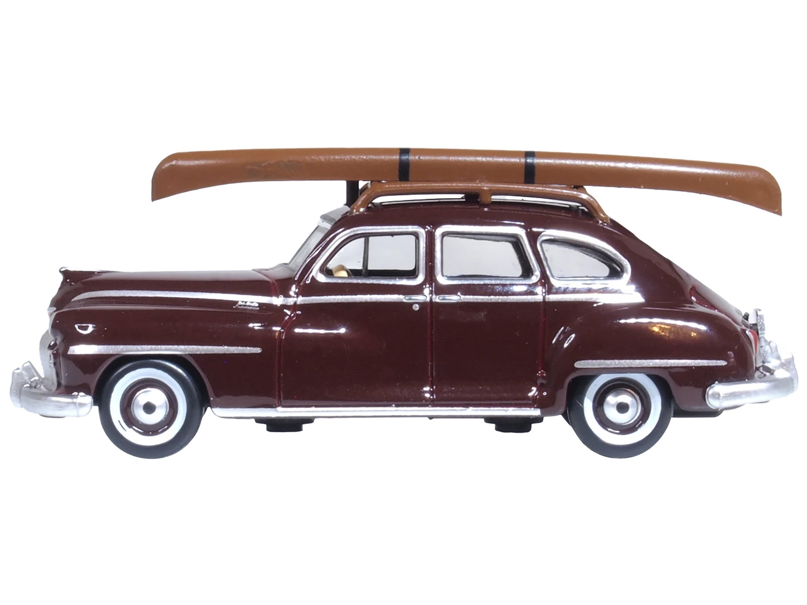 1946 DeSoto Suburban with Roof Rack and Canoe Royal Maroon 1/87 (HO) Scale Diecast Model Car by Oxford Diecast - image 2