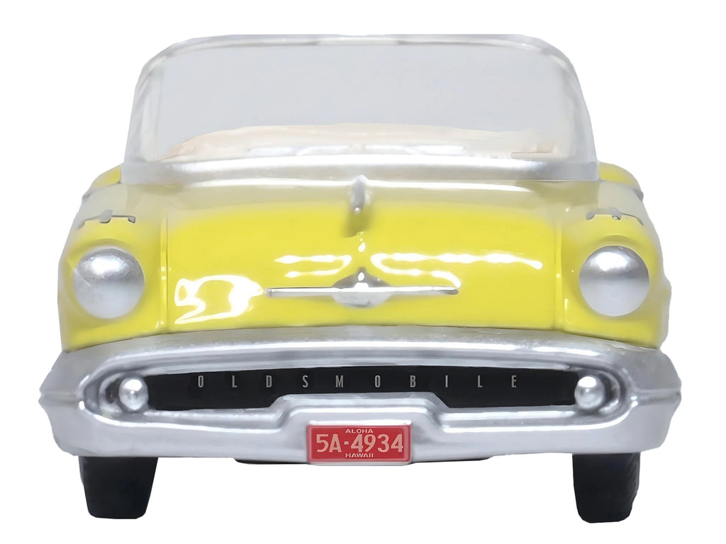 1957 Oldsmobile 88 Convertible Coronado Yellow 1/87 (HO) Scale Diecast Model Car by Oxford Diecast - image 3