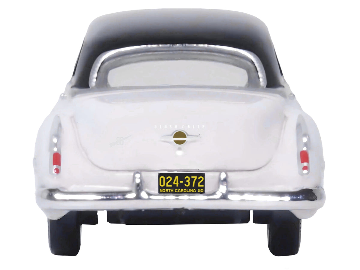 1950 Oldsmobile Rocket 88 Coupe Marol Gray with Black Top 1/87 (HO) Scale Diecast Model Car by Oxford Diecast - image 4