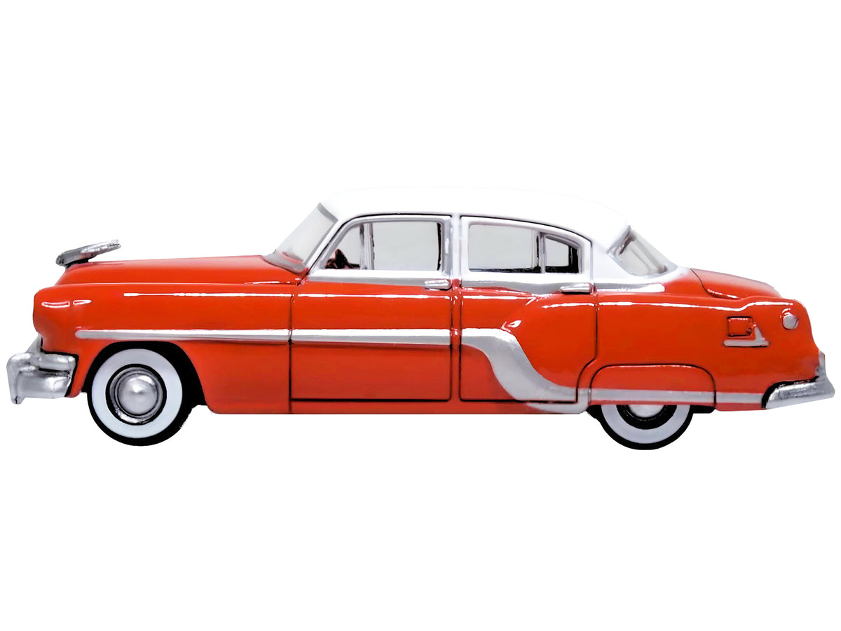 1954 Pontiac Chieftain 4 Door Coral Red with Winter White Top 1/87 (HO) Scale Diecast Model Car by Oxford Diecast - image 2