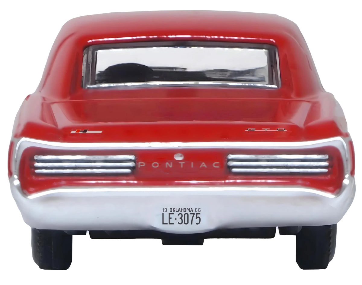 1966 Pontiac GTO Montero Red 1/87 (HO) Scale Diecast Model Car by Oxford Diecast - image 4