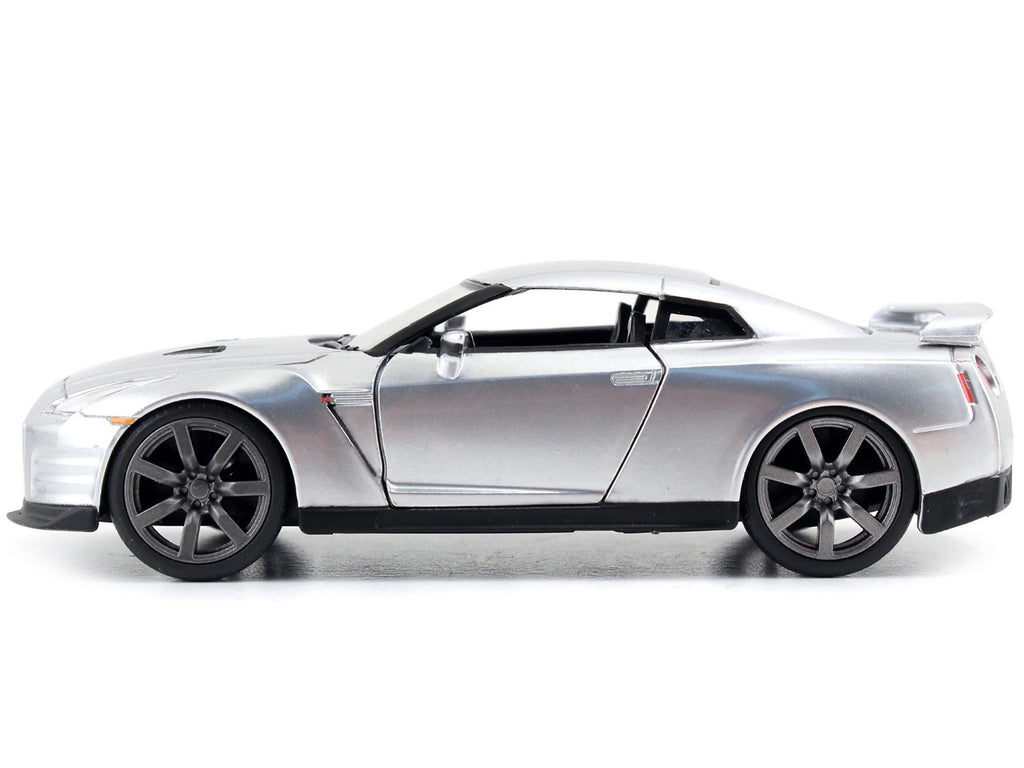 Brian's Nissan GT-R (R35) Silver Metallic "Fast & Furious" Movie 1/32 Diecast Model Car by Jada - image 2