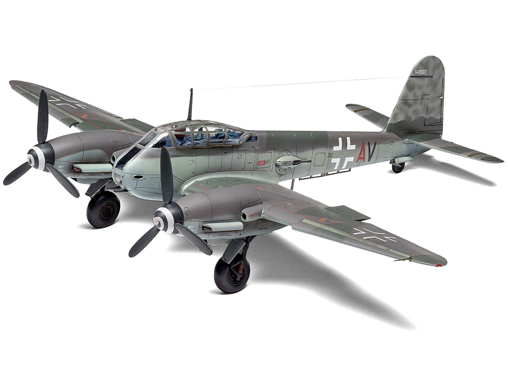 Level 2 Model Kit Messerschmitt Me410A-1/U2 & U4 Fighter-Bomber Aircraft with 2 Scheme Options 1/72 Plastic Model Kit by Airfix - image 2
