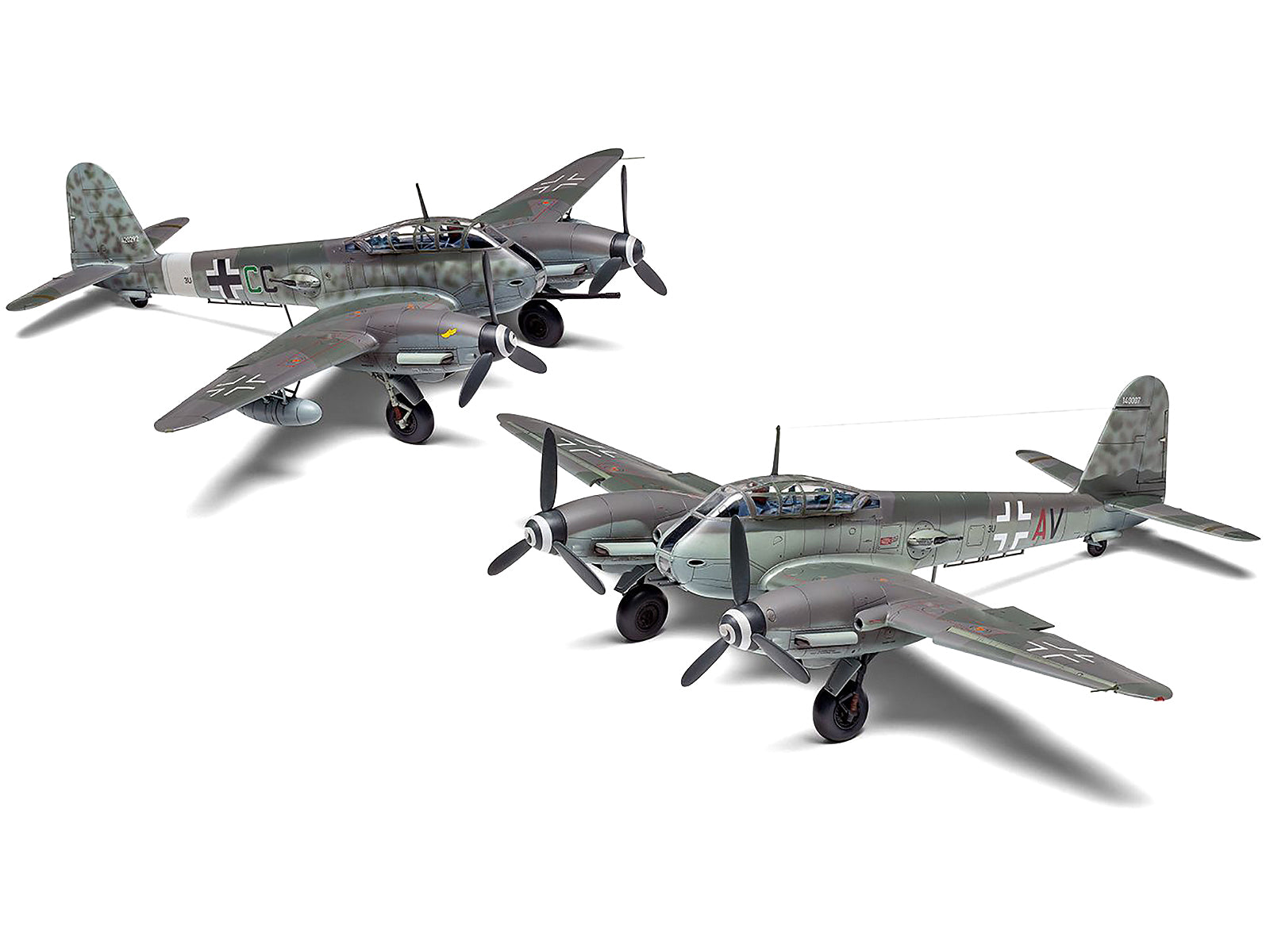 Level 2 Model Kit Messerschmitt Me410A-1/U2 & U4 Fighter-Bomber Aircraft with 2 Scheme Options 1/72 Plastic Model Kit by Airfix - image 3