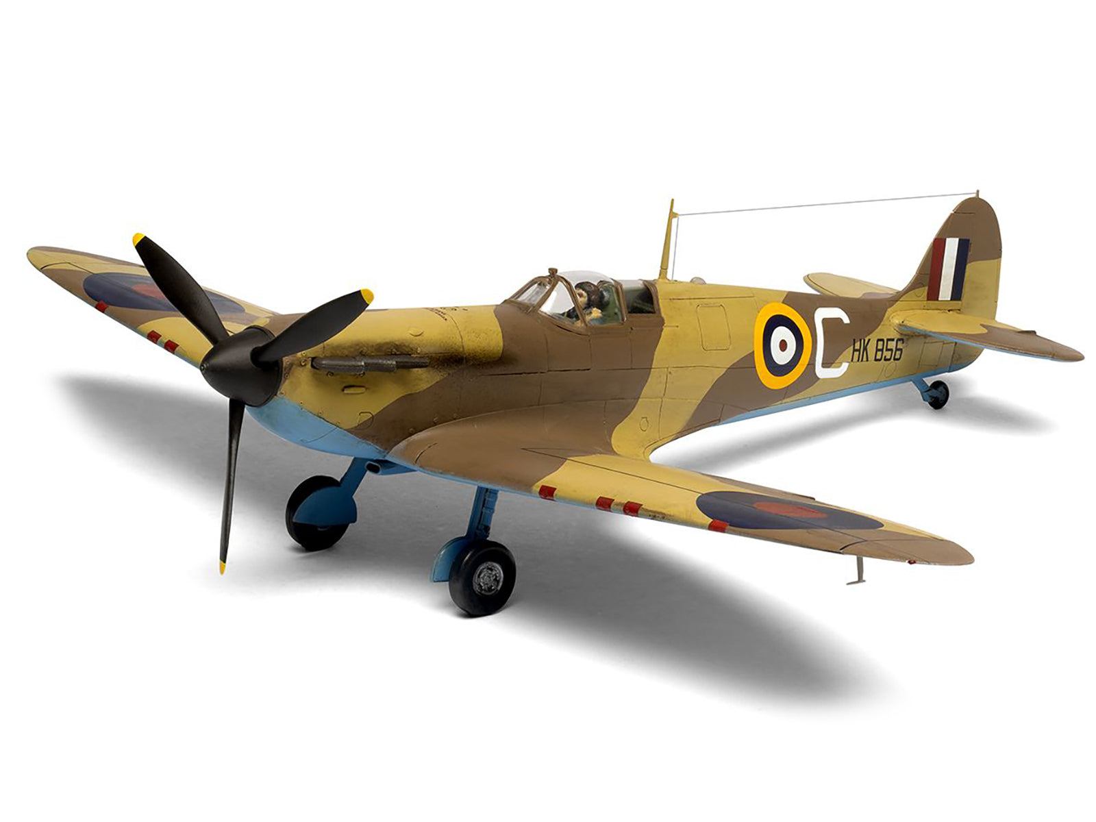 Level 2 Model Kit Supermarine Spitfire Mk.I Fighter Aircraft with 3 Scheme Options 1/48 Plastic Model Kit by Airfix - image 4