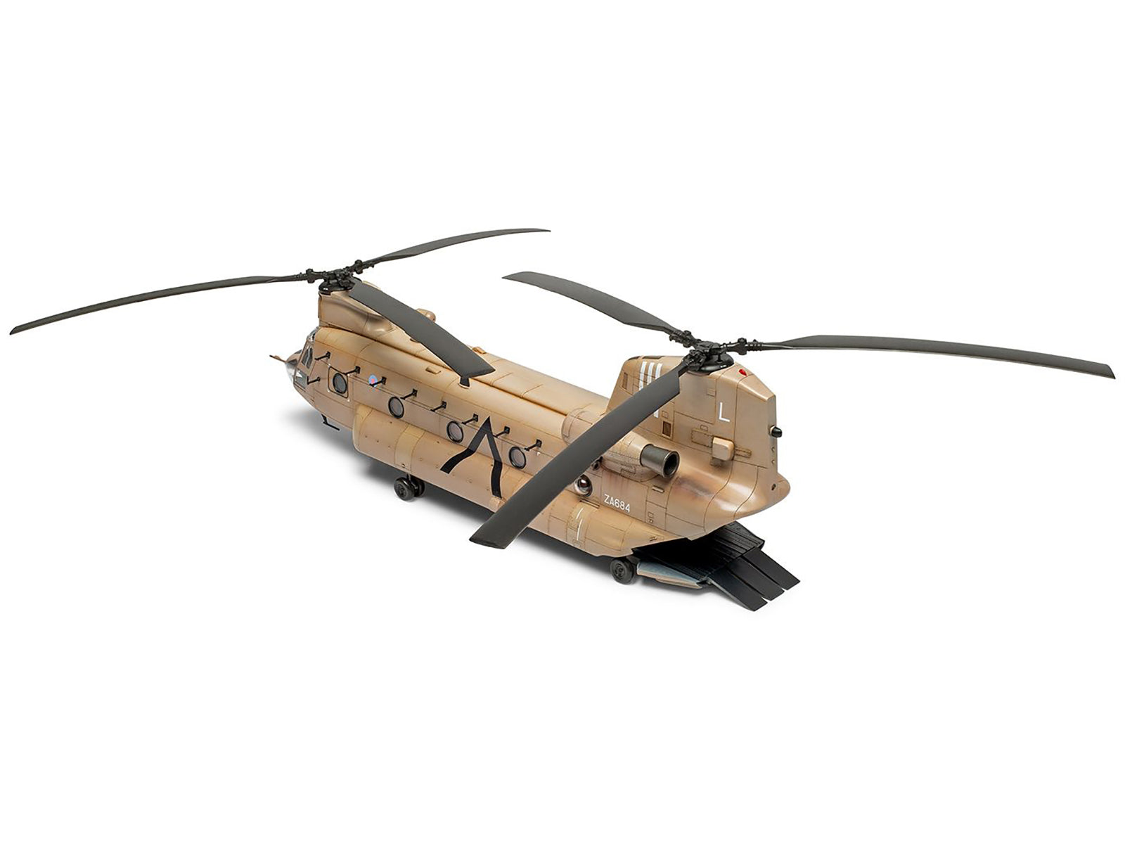 Level 3 Model Kit Boeing Chinook HC.1 Helicopter with 2 Scheme Options 1/72 Plastic Model Kit by Airfix - image 5