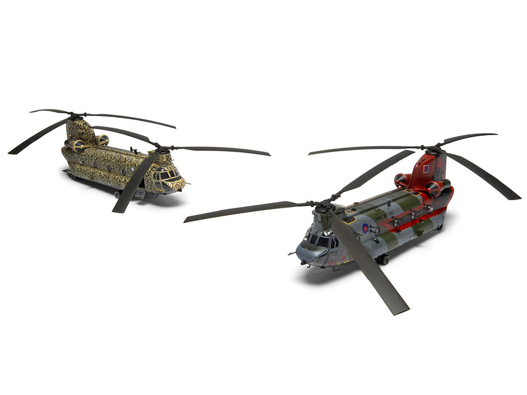 Level 3 Model Kit Boeing Chinook HC.1 (Late Production) Helicopter with 2 Scheme Options 1/72 Plastic Model Kit by Airfix - image 2