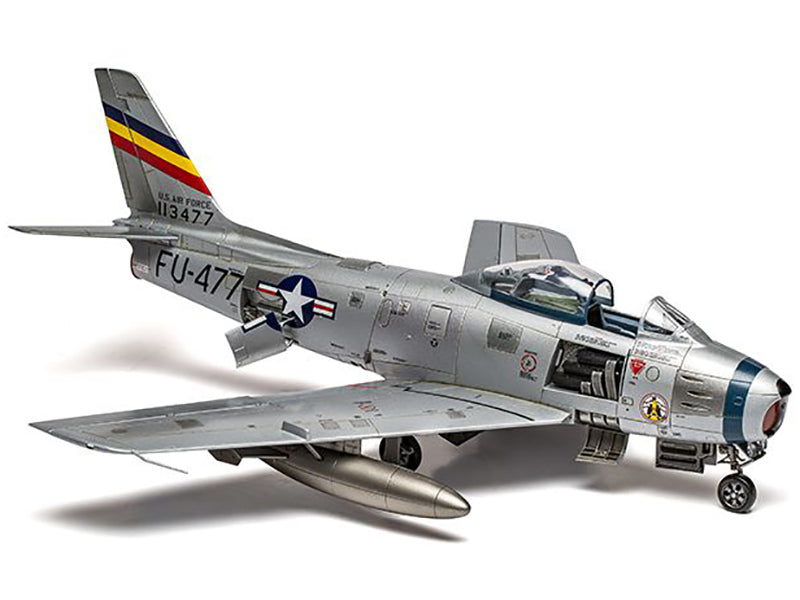 Level 2 Model Kit North American F-86F Sabre Aircraft with 2 Scheme Options 1/48 Plastic Model Kit by Airfix - image 3