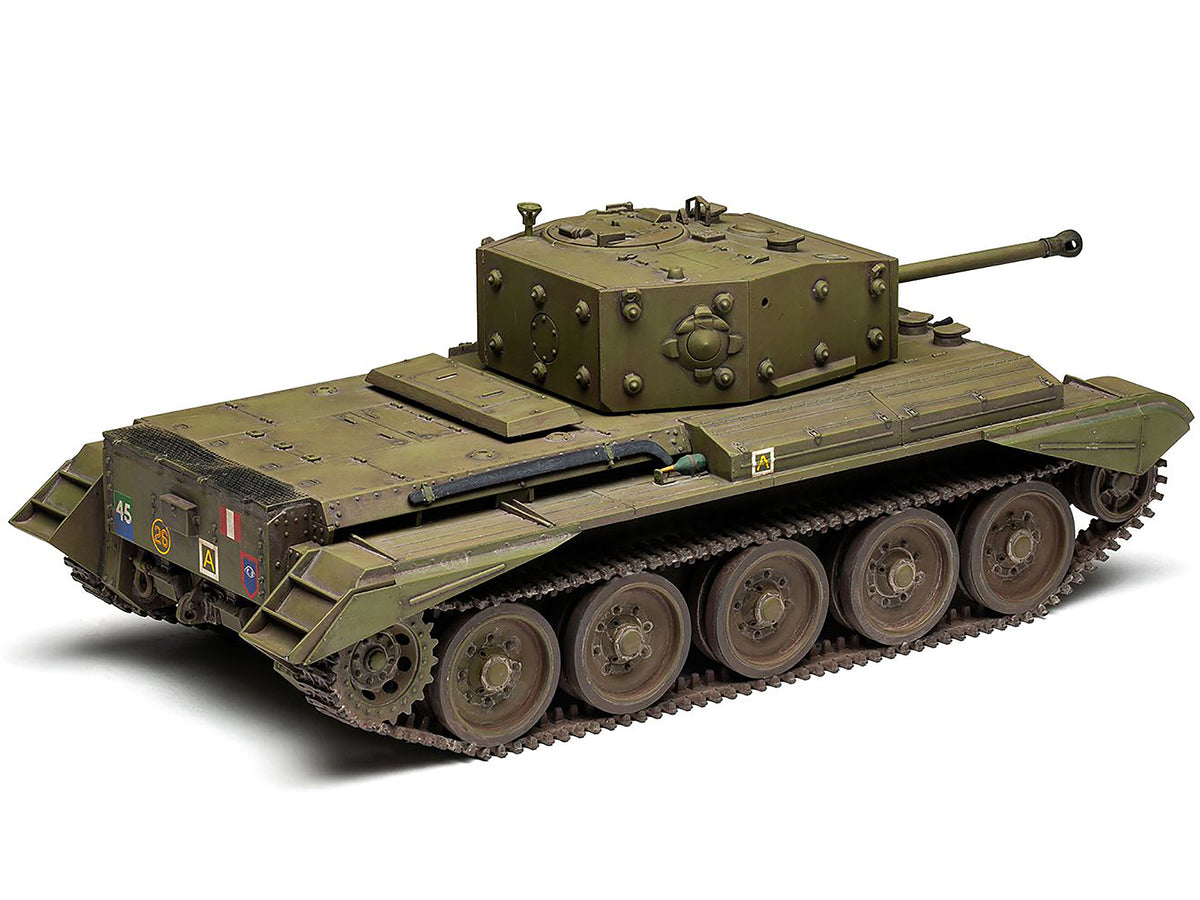 Level 3 Model Kit Cromwell Mk.IV / Mk.VI Cruiser Tank with 2 Scheme Options 1/35 Plastic Model Kit by Airfix - image 4