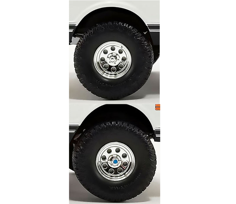 "Offroad" 35" Mag Wheel and Tire Set of 4 pieces from 1971 Chevrolet K5 Blazer for 1/18 Scale Models by ACME - image 2
