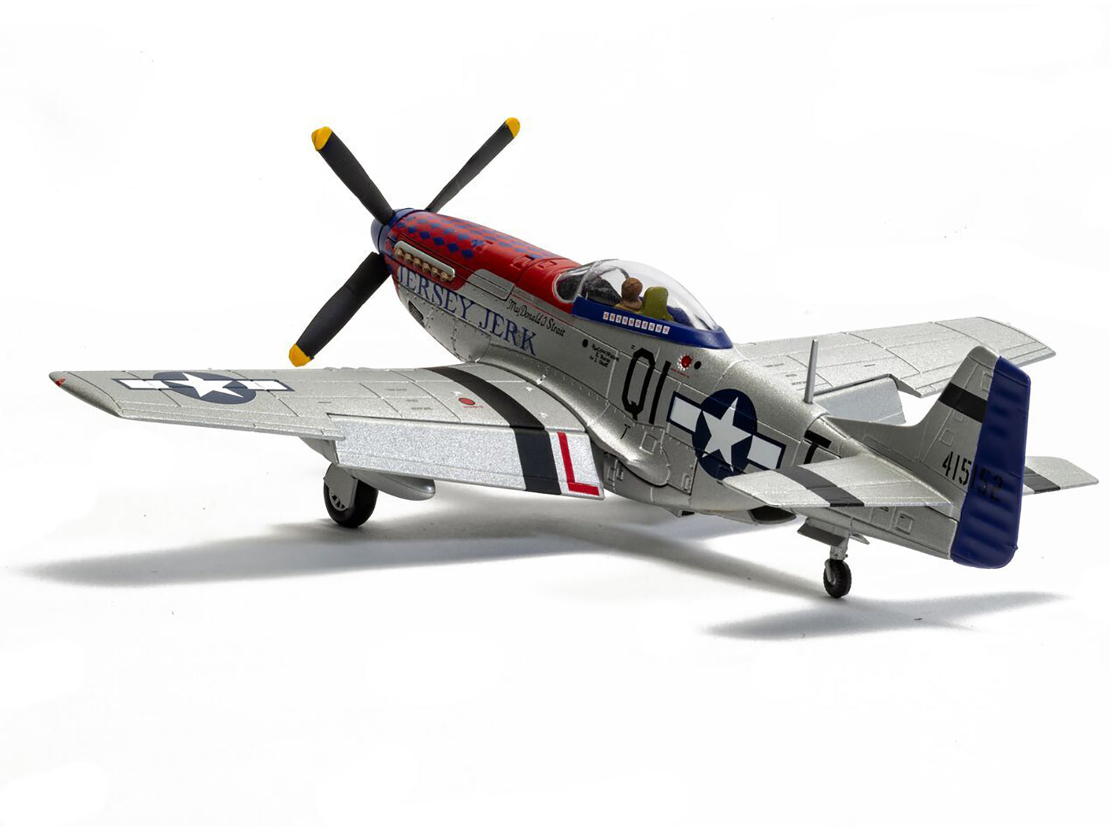 North American P-51D Mustang Aircraft "Jersey Jerk 361st Fighter Squadron Martlesham Heath" United States Army Air Forces "The Aviation Archive" Series 1/72 Diecast Model by Corgi - image 4