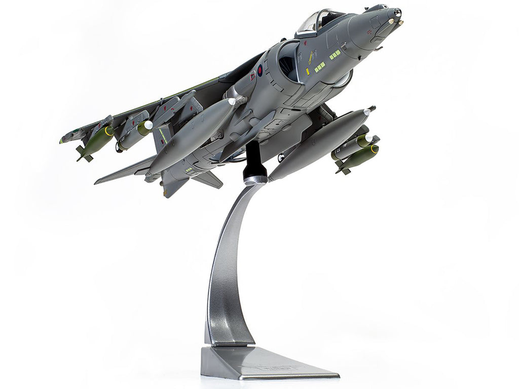 British Aerospace Harrier GR7A Aircraft "Michelle RAF No.1 Squadron Operation Herrick RAF Kandahar Afghanistan" (2007) Royal Air Force "The Aviation Archive" Series 1/48 Diecast Model by Corgi - image 4