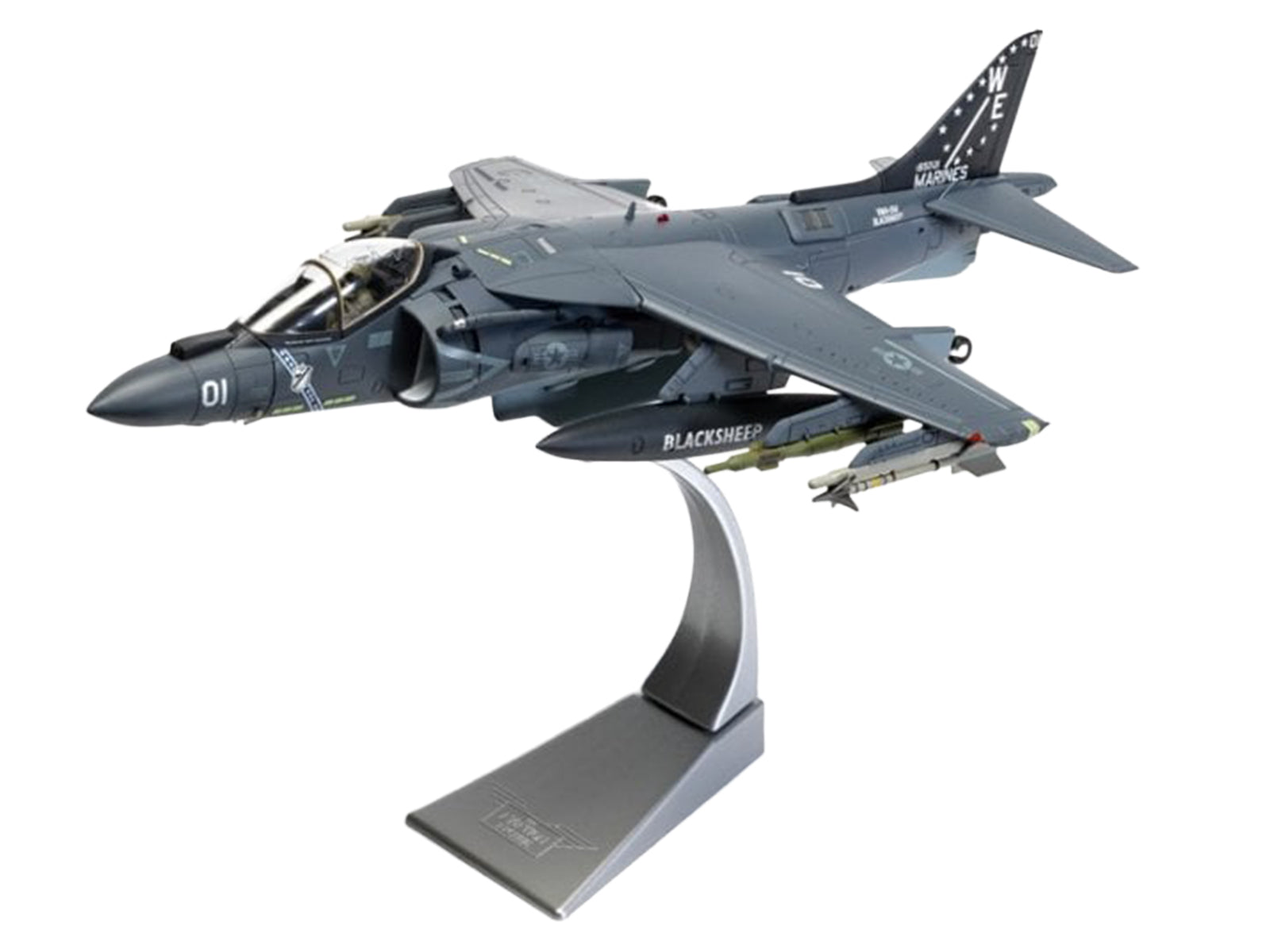 McDonnell Douglas AV-8B Harrier II Plus Aircraft "165001/01 VMA-214 Black Sheep MCAS Yuma" (2019) United States Marine Corps "The Aviation Archive" Series 1/48 Diecast Model by Corgi - image 4