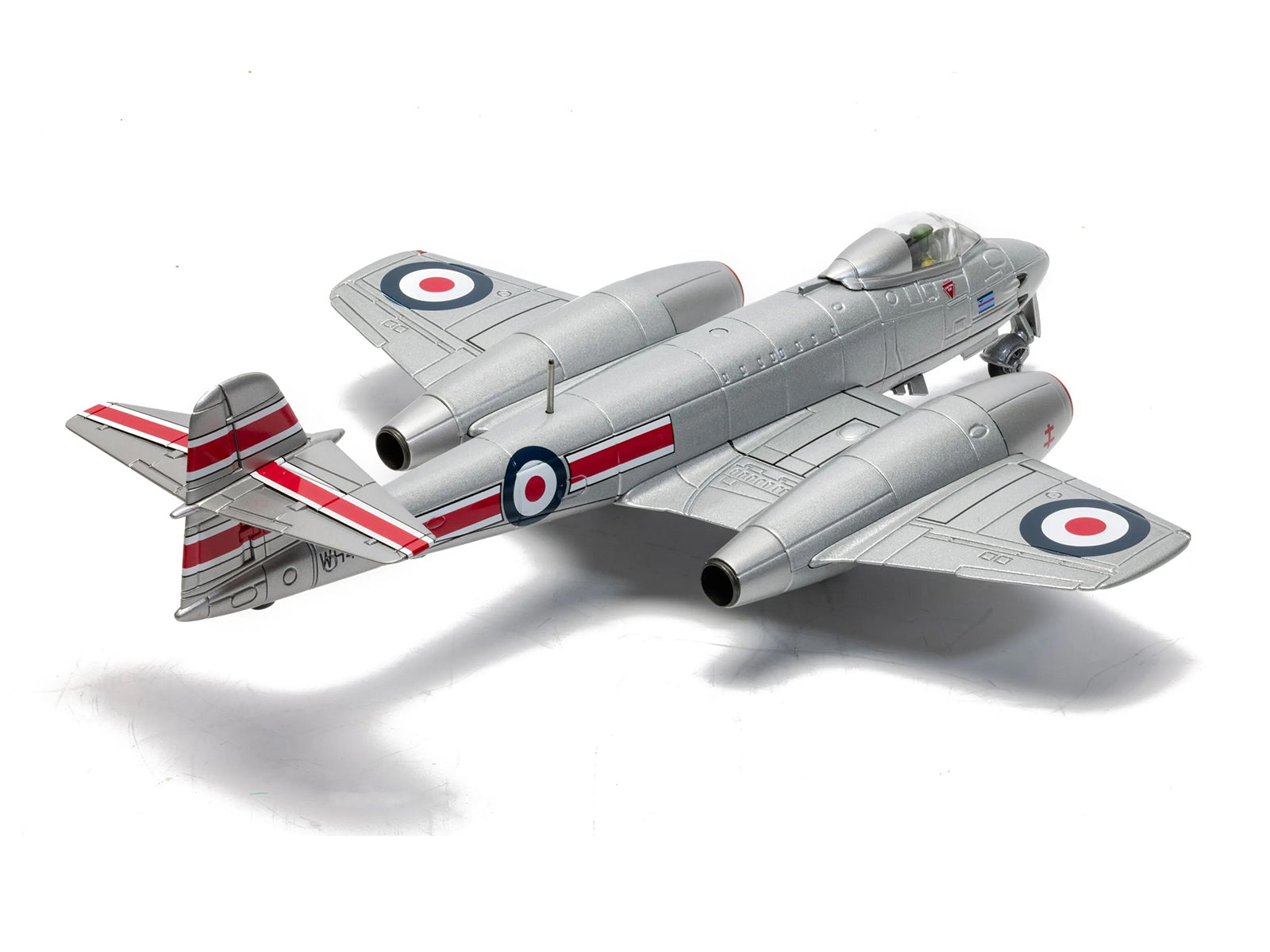 Gloster Meteor F.8 Aircraft "WH480/M Sqn Ldr John ‘Dusty’ Miller DFC No.41 Squadron Biggin Hill" (1951) Royal Air Force "The Aviation Archive" Series 1/72 Diecast Model Car by Corgi