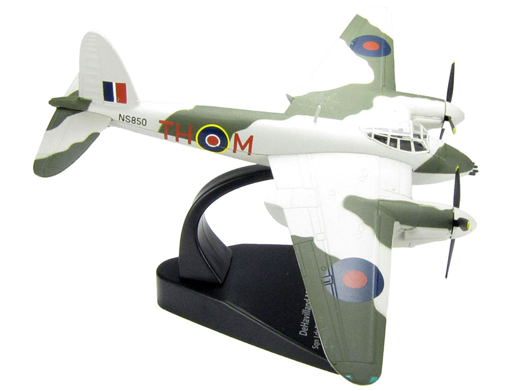 DeHavilland Mosquito FB MKVI Combat Aircraft "Sqd. Ldr. Robert Allen Kip and Flt. Lt. Peter Huletsky Holmsley South" (1944) Royal Air Force "Oxford Aviation" Series 1/72 Diecast Model Airplane by Oxford Diecast - image 3