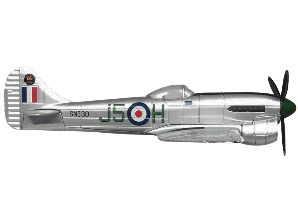 Hawker Tempest MK V Fighter Plane SN330 No.3 Squadron RAF Wunstorf Germany (1946) "Oxford Aviation" Series 1/72 Diecast Model Airplane by Oxford Diecast - image 2