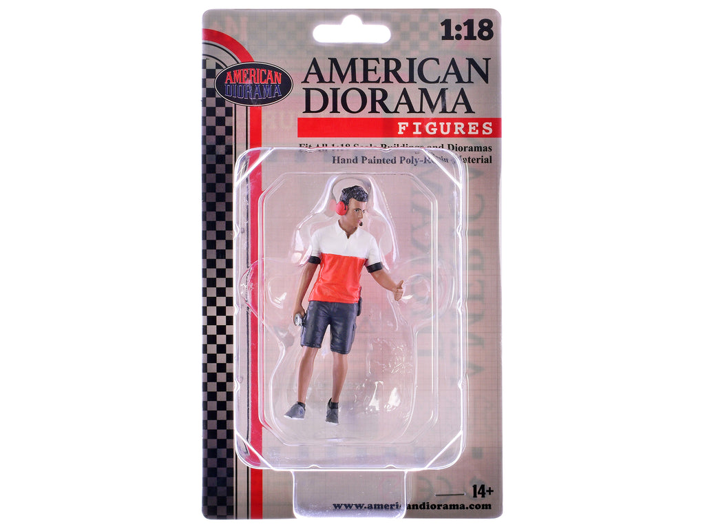 "Race Crew" Figure #2 for 1/18 scale models by American Diorama - image 3