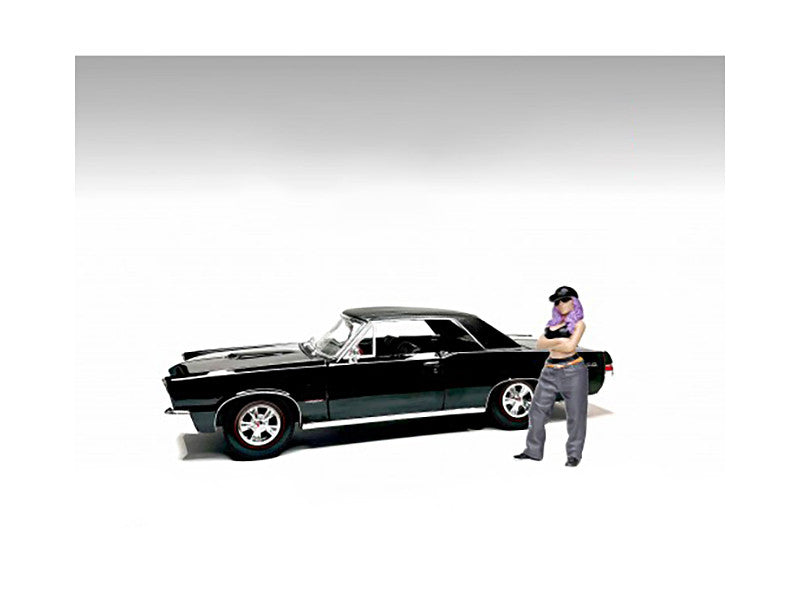 "Hanging Out 3" Figure #2 for 1/24 Scale Models by American Diorama