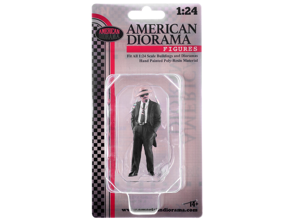 "Hanging Out 3" Figure #5 for 1/24 Scale Models by American Diorama